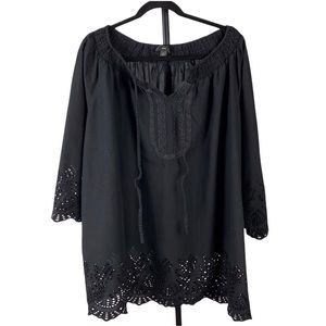 🛍️Ellos Top with Eyelet Detailing🛍️